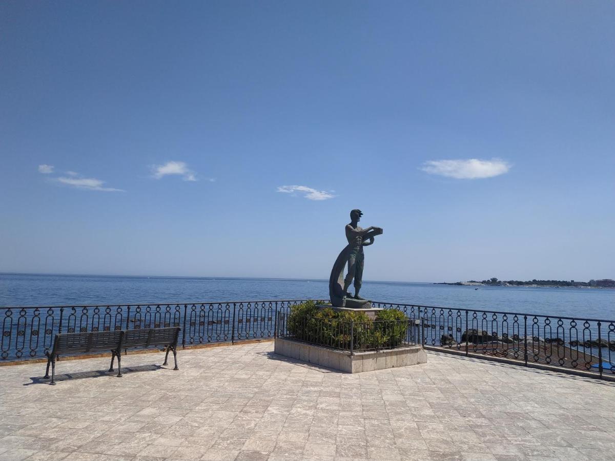 Апартаменти Casa In Borgo Marinaro Джардіні-Наксос Екстер'єр фото